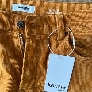 The Tessa Kensie Jeans